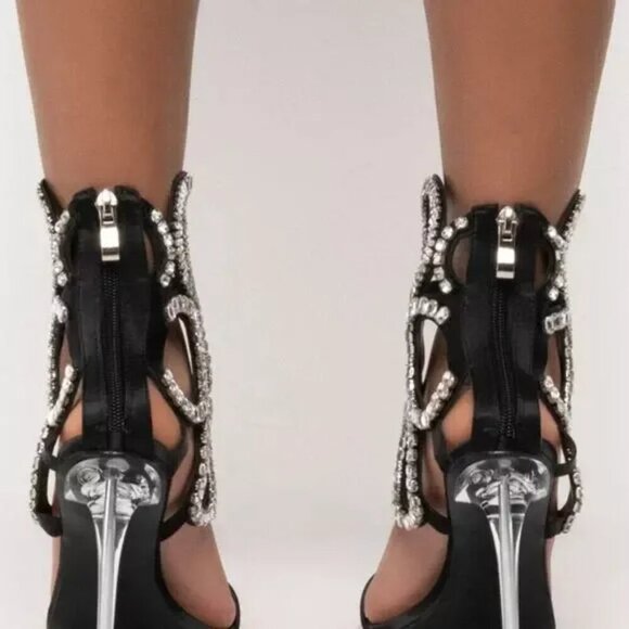 AZALEA WANG CIRCLE OF DIAMONDS STILETTO SANDAL IN BLACK. SZ: 8.5 - Picture 3 of 14